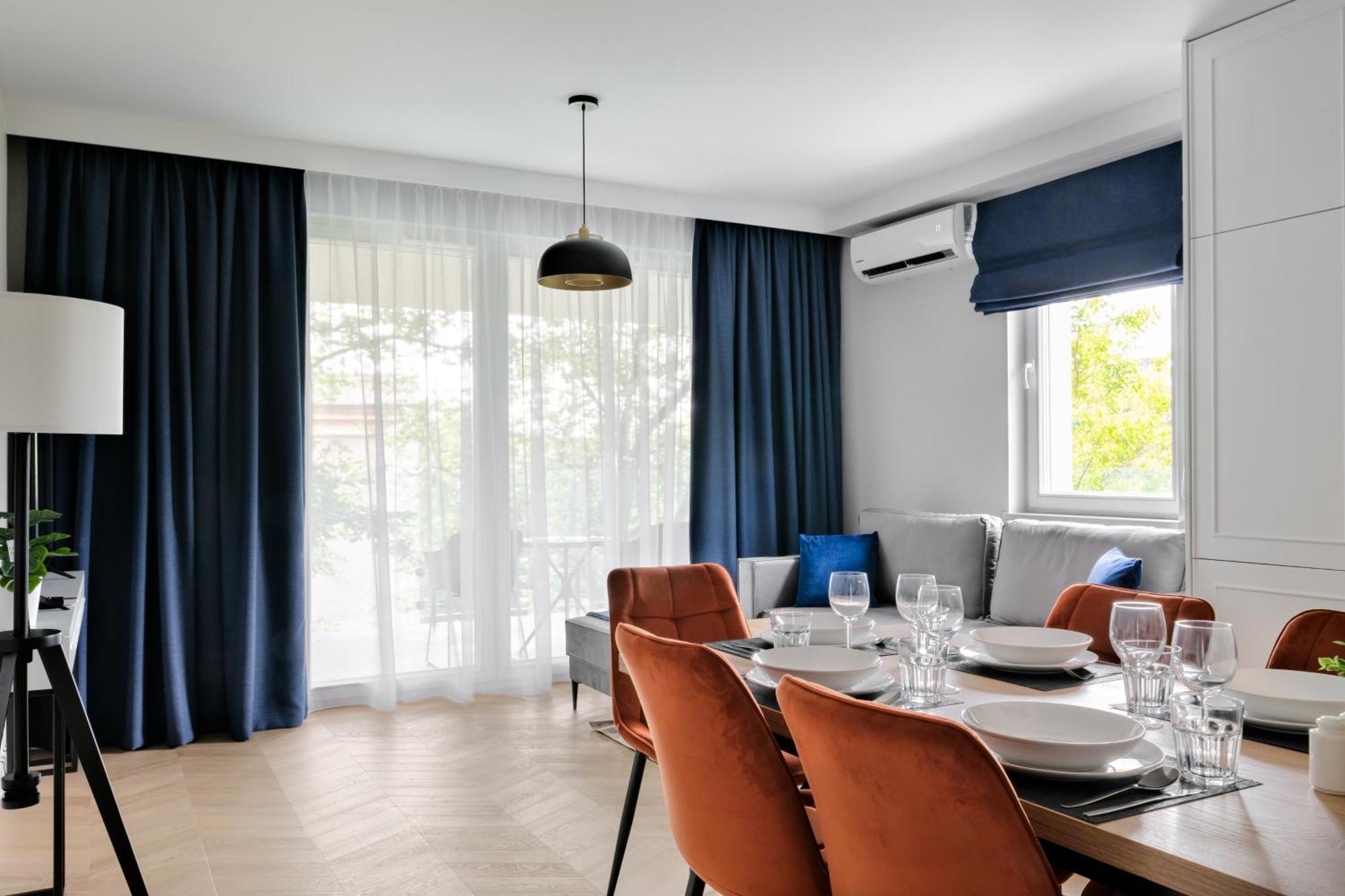 Metropolis Old Town Apartments Краків Екстер'єр фото