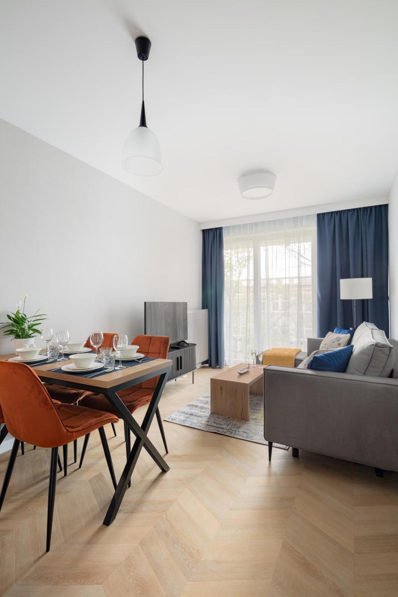 Metropolis Old Town Apartments Краків Екстер'єр фото
