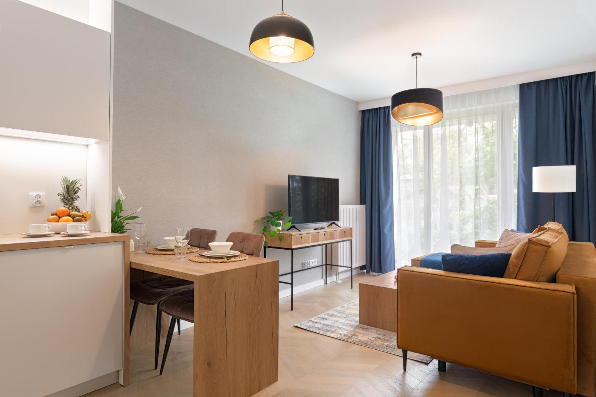Metropolis Old Town Apartments Краків Екстер'єр фото
