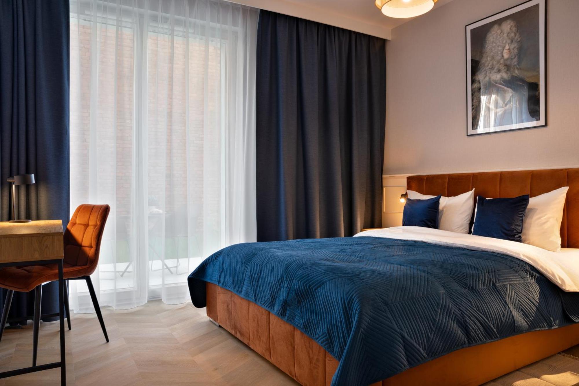 Metropolis Old Town Apartments Краків Екстер'єр фото
